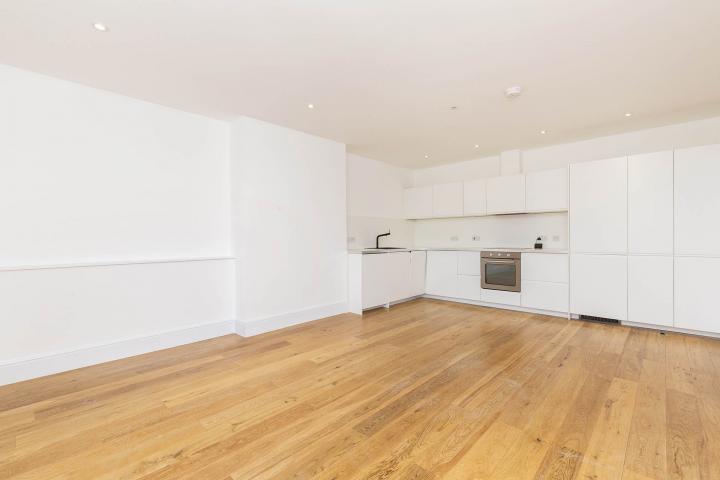 Modern Apartment Lymington Road, West Hampstead